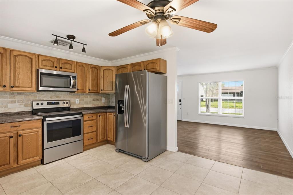 7826 Knox Loop New Port Richey, FL 34655 - Photo 7 of 22