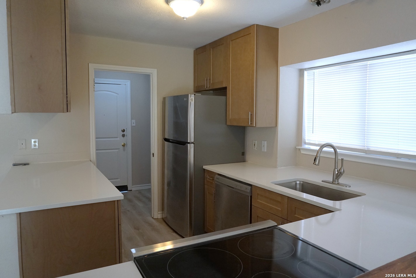 8470 Cascade Ridge Drive San Antonio, TX 78239 - Photo 11 of 25