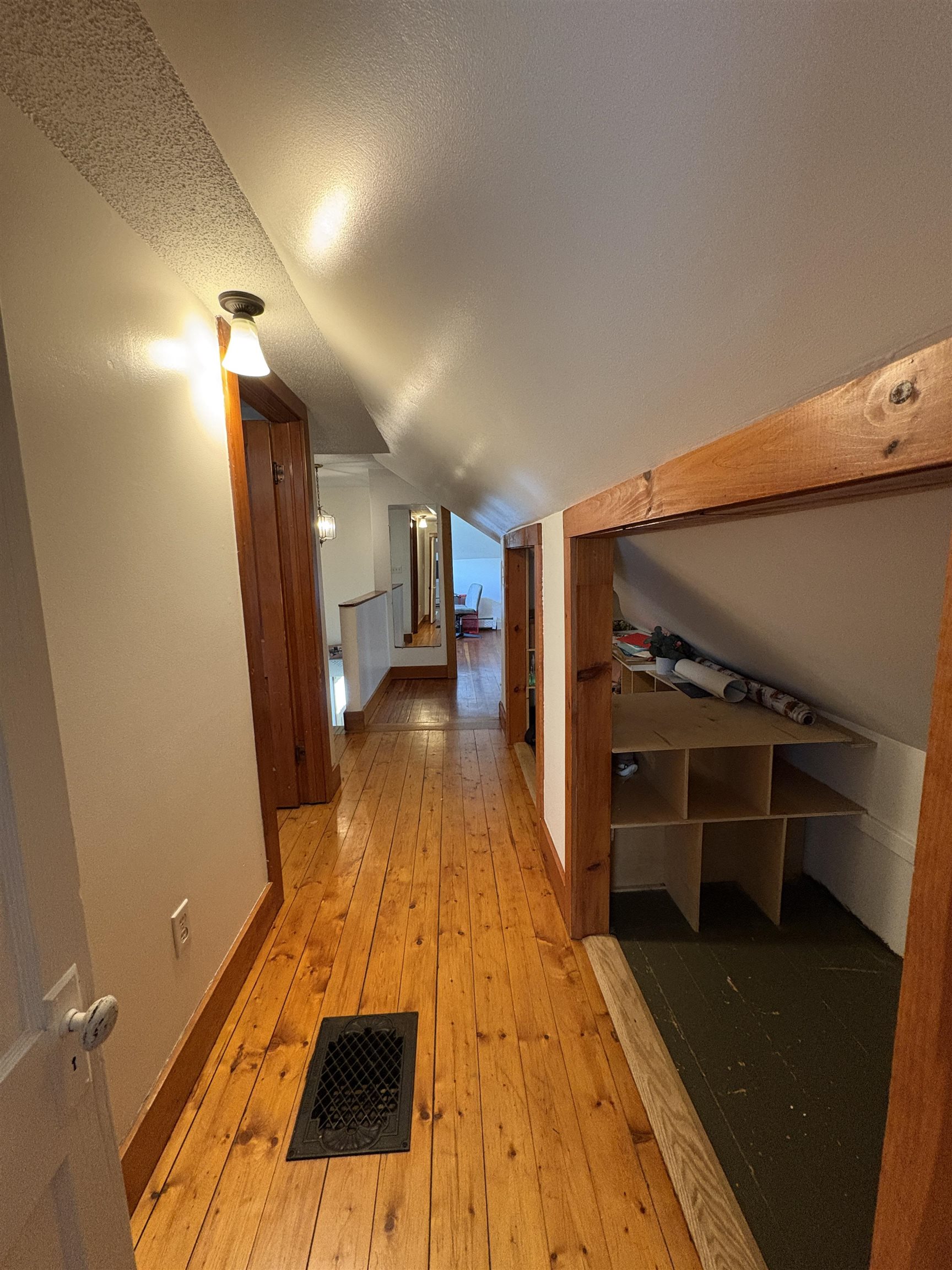 424 Highway 15 Underhill, VT 05489 - Photo 6 of 15