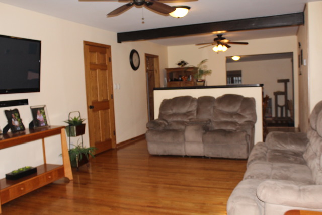 321 MacGregor Road Lockport, IL 60441 - Photo 2 of 18