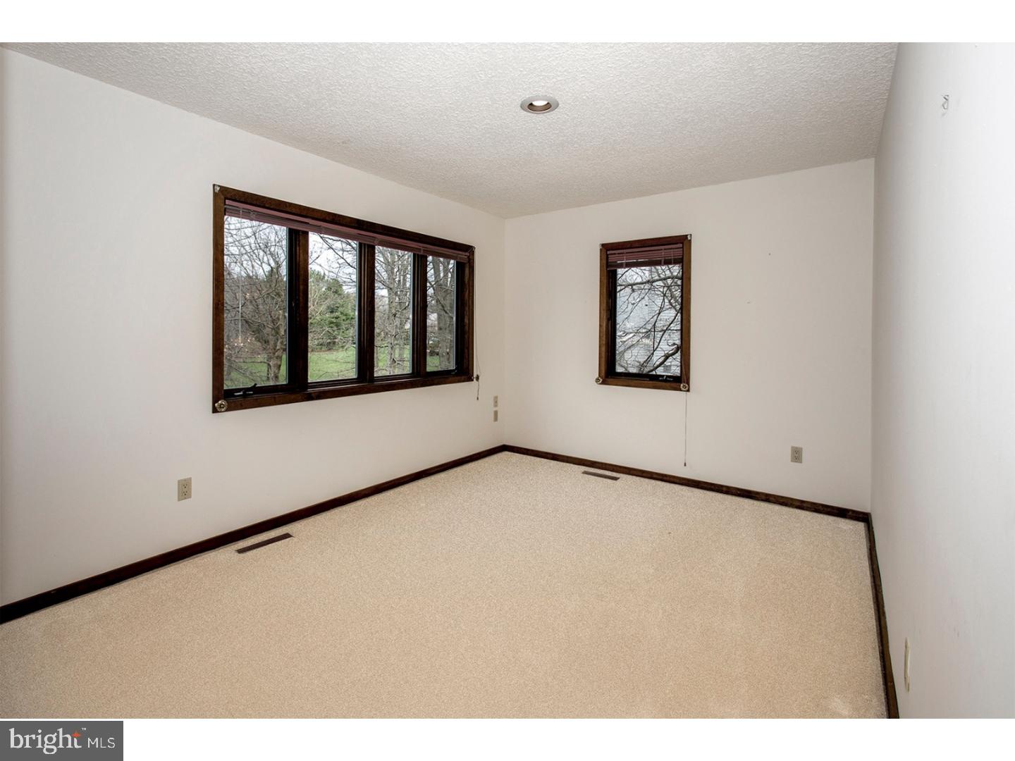 17 Indian Run Road Princeton Junction, NJ 08550 - Photo 20 of 25