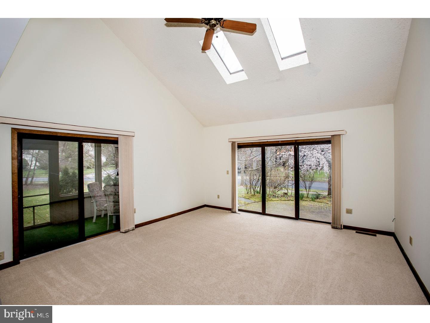 17 Indian Run Road Princeton Junction, NJ 08550 - Photo 4 of 25