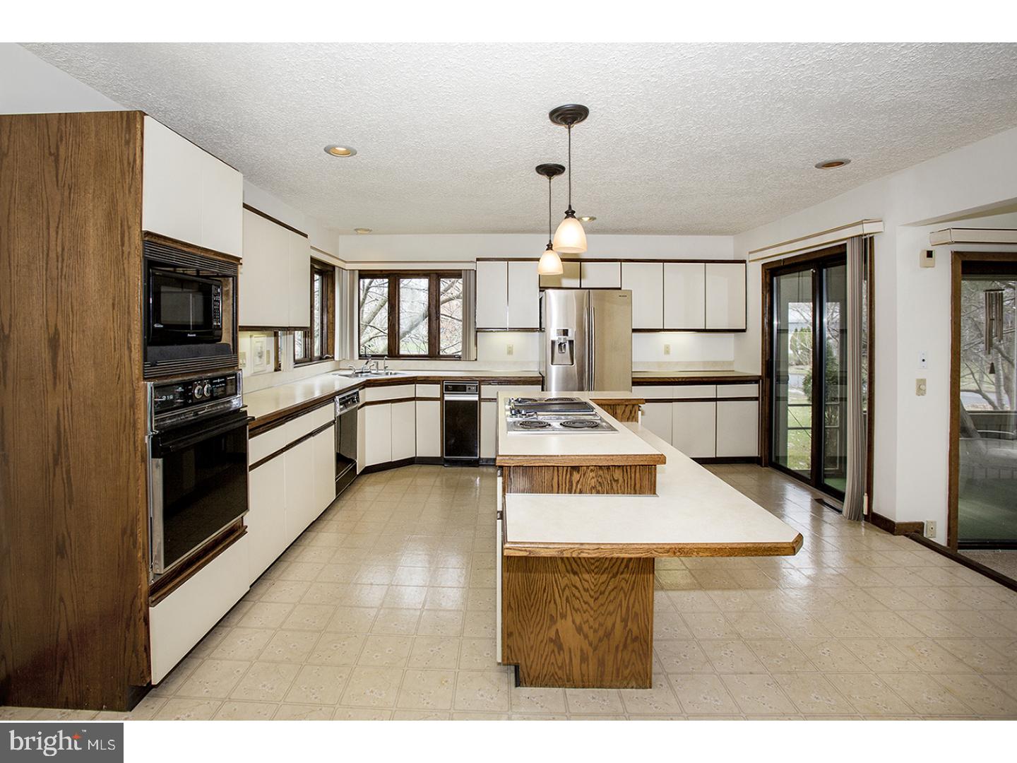17 Indian Run Road Princeton Junction, NJ 08550 - Photo 10 of 25
