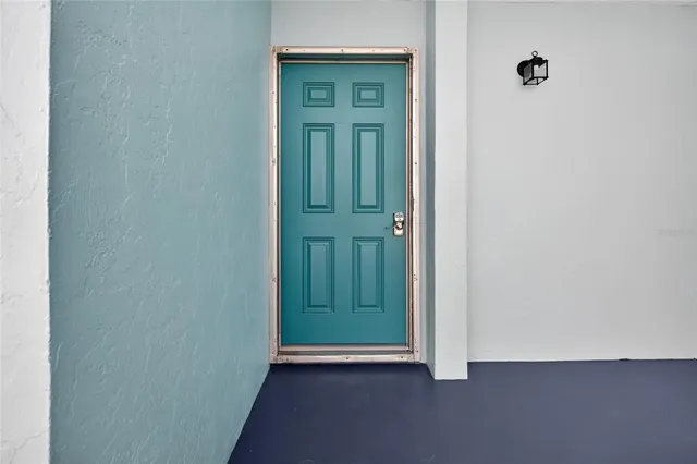 an empty room with closet