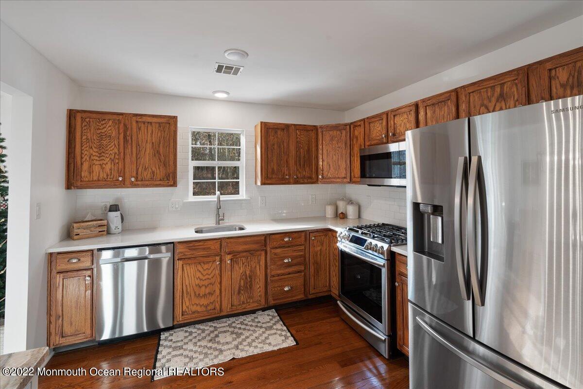 7 Springgate Court Little Egg Harbor, NJ 08087 - Photo 13 of 26 15-SMV_7SpringgateCt-15