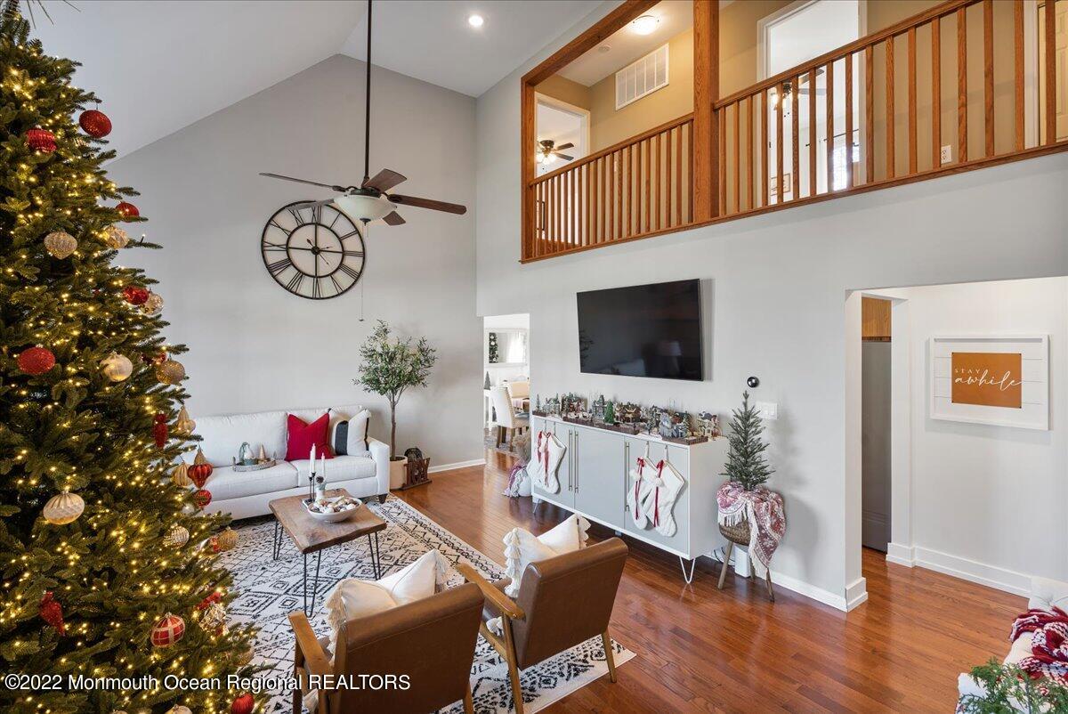 7 Springgate Court Little Egg Harbor, NJ 08087 - Photo 3 of 26 05-SMV_7SpringgateCt-05
