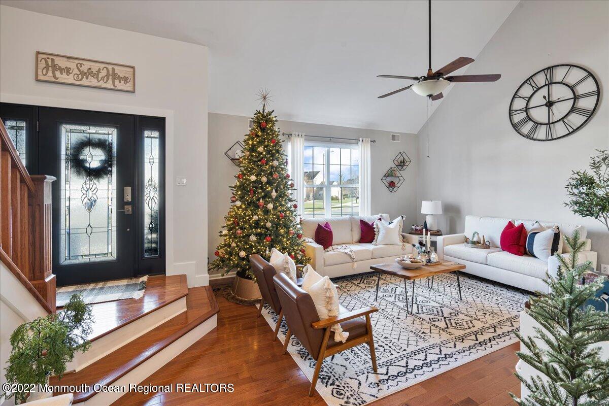 7 Springgate Court Little Egg Harbor, NJ 08087 - Photo 5 of 26 07-SMV_7SpringgateCt-07