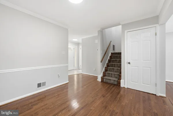 $625,000 | 5872 Langton Drive, Alexandria, VA 22310