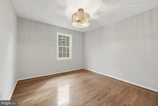 $625,000 | 5872 Langton Drive, Alexandria, VA 22310