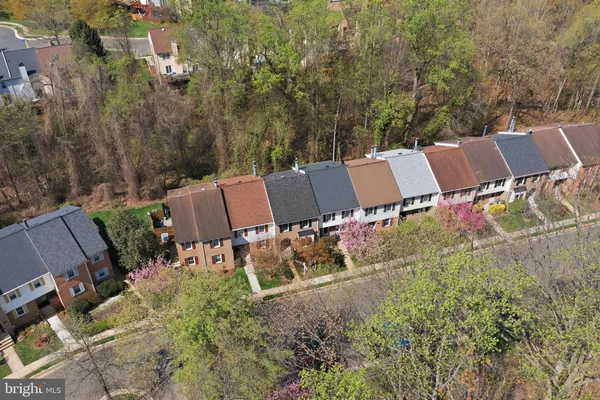 $625,000 | 5872 Langton Drive, Alexandria, VA 22310