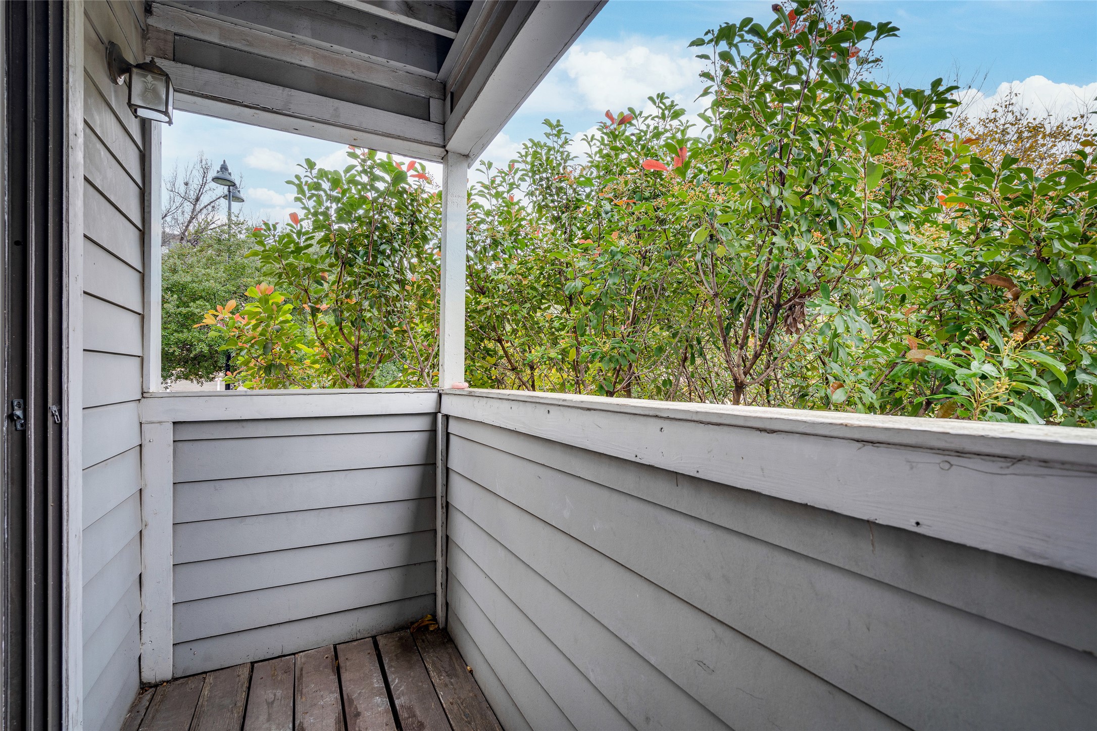 1808 Rio Grande Street, Unit 6 Austin, TX 78701 - Photo 19 of 29 View of balcony