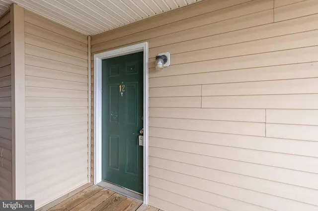 $250,000 | 115 Brookland Terrace, Unit 12, Winchester, VA 22602