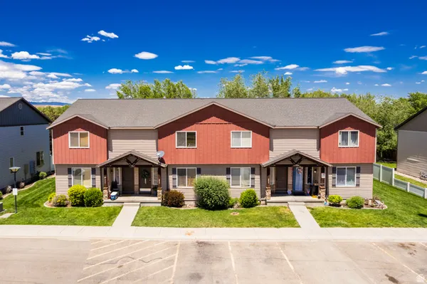 $229,900 | 233 East 500 North, Roosevelt, UT 84066