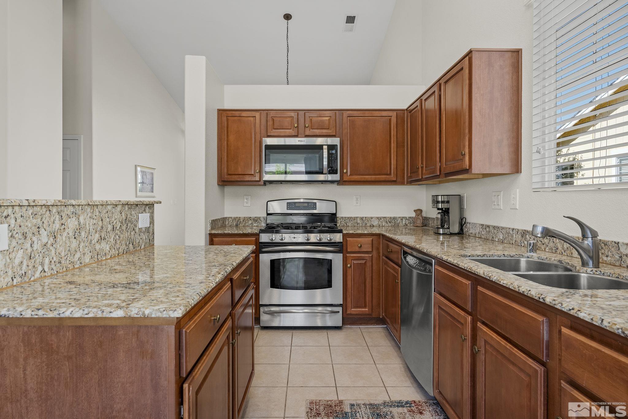 8936 Finnsech Drive Reno, NV 89506 - Photo 5 of 18 Photo 5