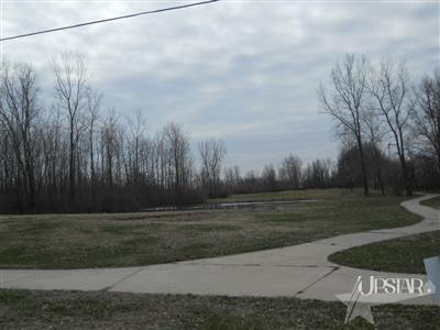 1098 West 500 North Decatur, IN 46733 - Photo 2 of 11