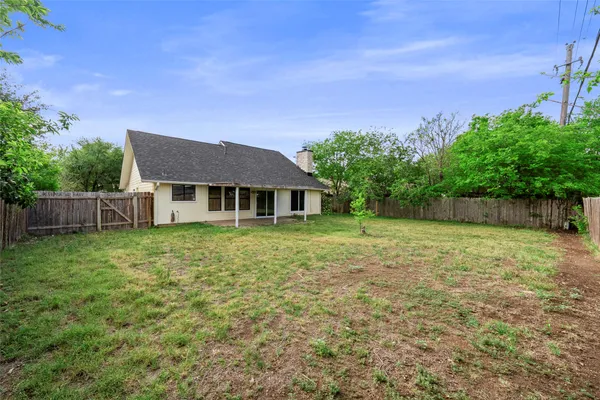 $2,500 | 12906 Irongate Avenue, Austin, TX 78727