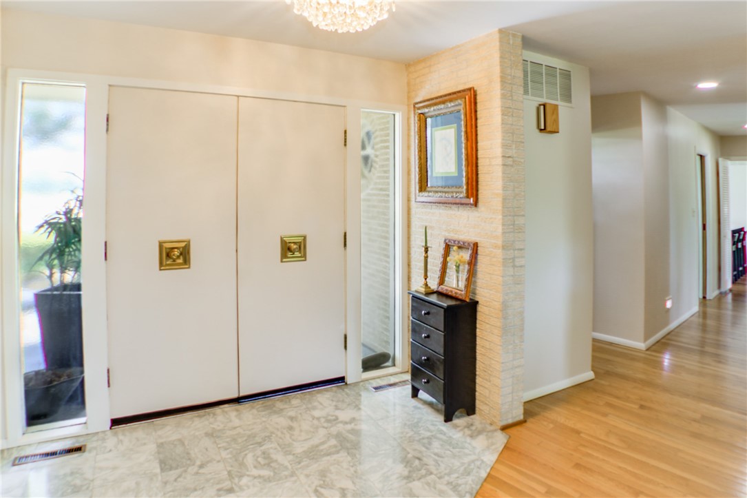 400 Country Club Road Mattoon, IL 61938 - Photo 9 of 35