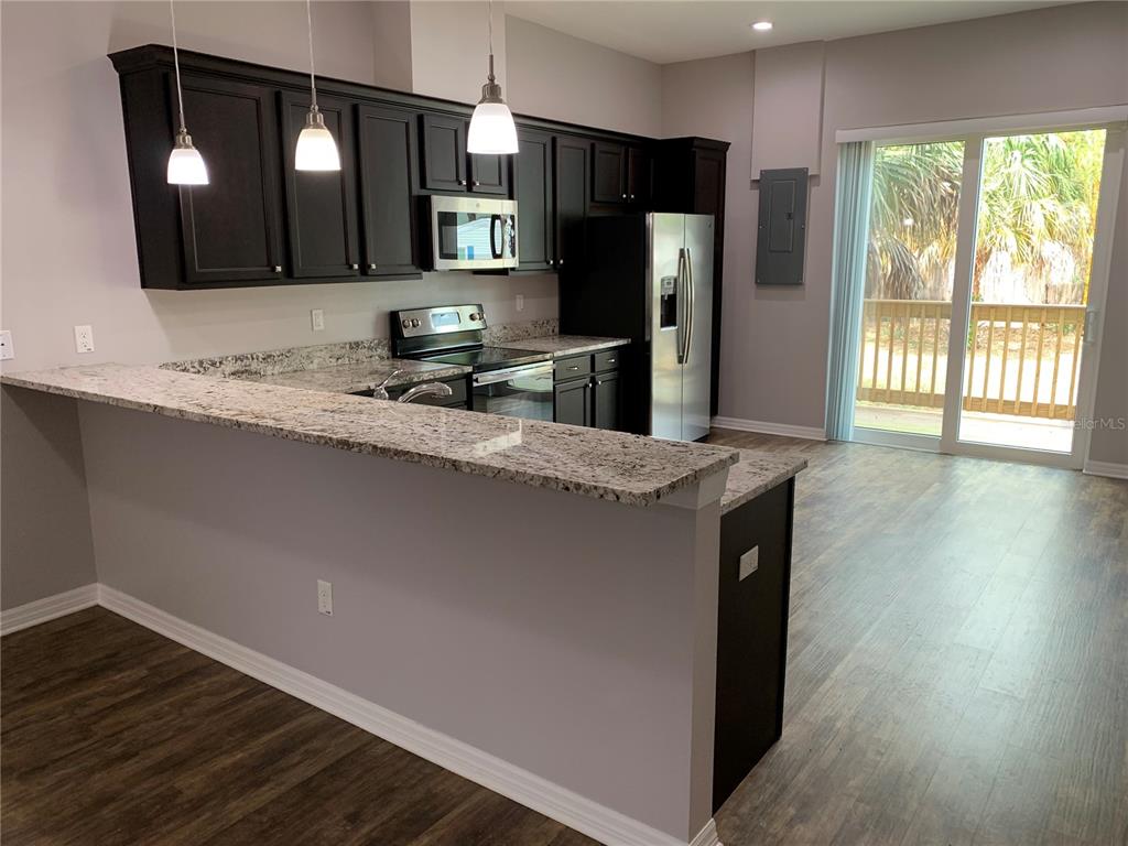 512 Frances Street Dunedin, FL 34698 - Photo 3 of 15