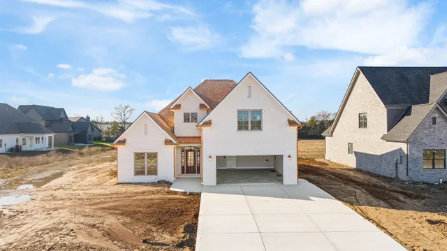 a view of house and outdoor space