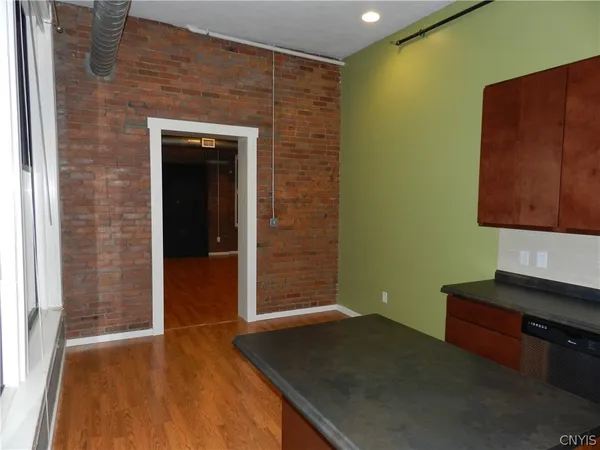 $2,100 | 317 South Clinton Street, Unit 3A, Syracuse, NY 13202