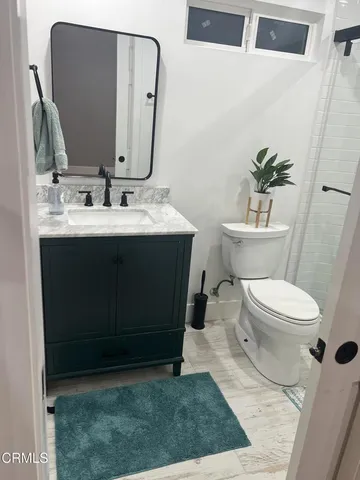 $12,000 | 4703 Oakwood Avenue, La Canada Flintridge, CA 91011