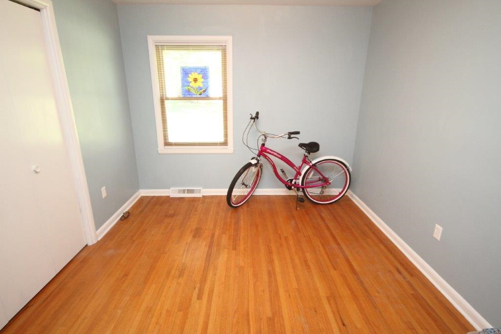 4208 Westlane Road Fort Wayne, IN 46815 - Photo 13 of 22 Gallery Image 13