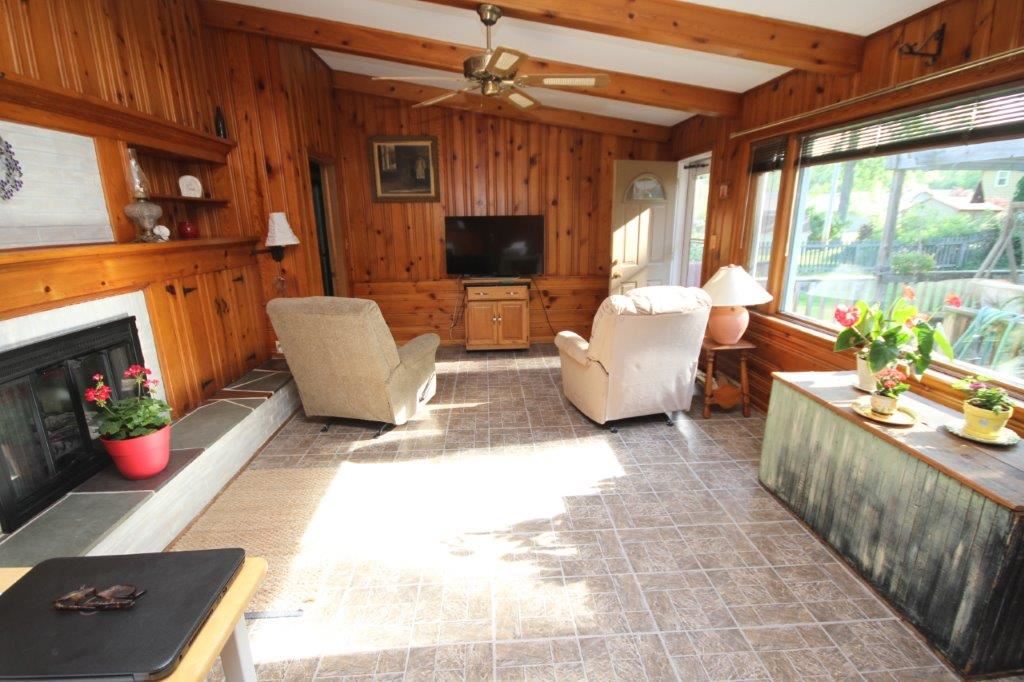 4208 Westlane Road Fort Wayne, IN 46815 - Photo 3 of 22 Gallery Image 3