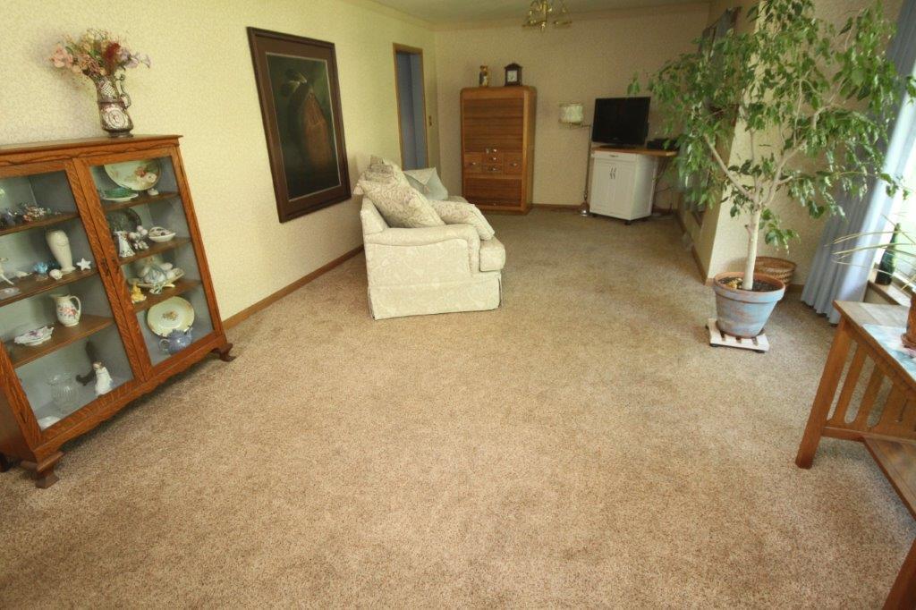 4208 Westlane Road Fort Wayne, IN 46815 - Photo 8 of 22 Gallery Image 8