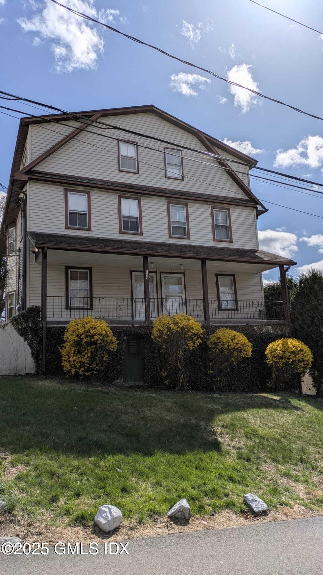 144 Pine Street, Unit C Greenwich, CT 06830 - Photo 1 of 16 144 Pine C Front