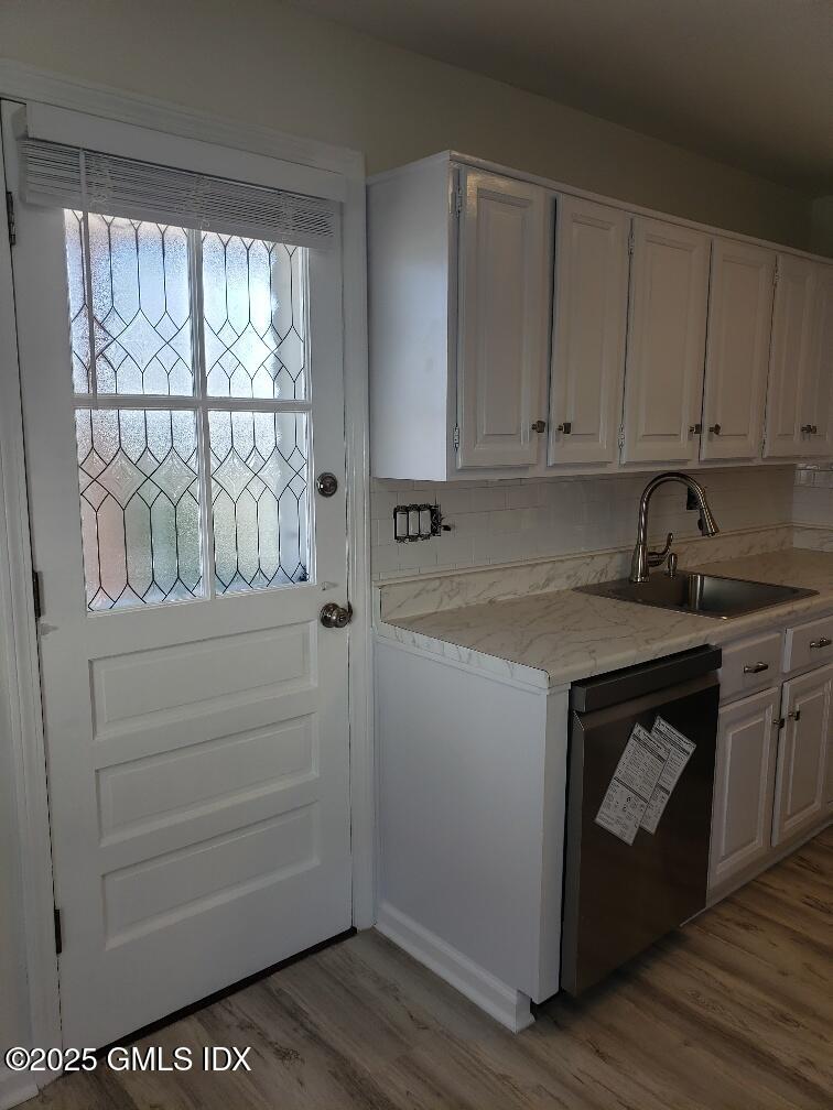 144 Pine Street, Unit C Greenwich, CT 06830 - Photo 5 of 16 Kitchen