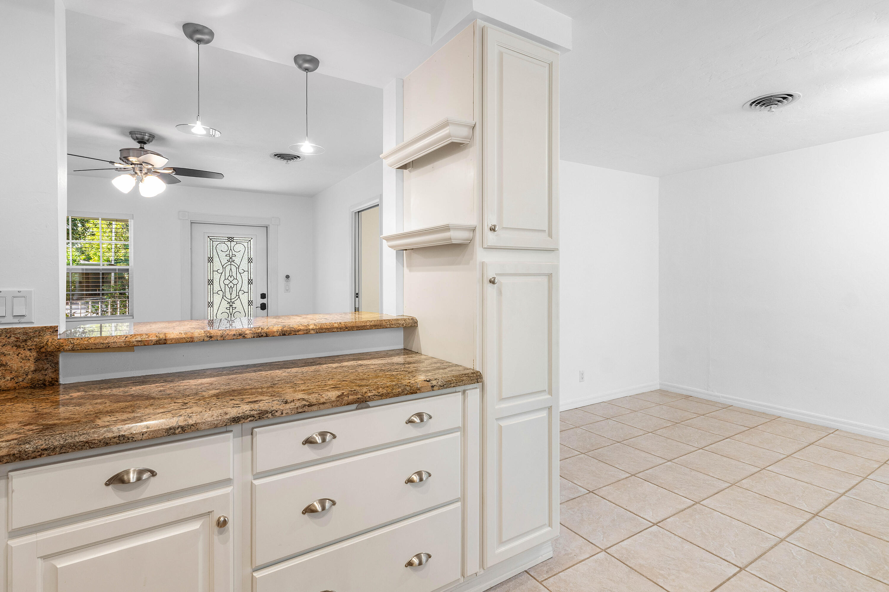 2100 Northeast 4th Avenue Boca Raton, FL 33431 - Photo 11 of 30 013-2100Northeast4thAvenue-BocaRaton-FL-