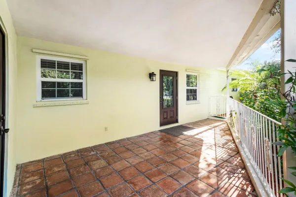 $3,800 | 2100 Northeast 4th Avenue, Boca Raton, FL 33431