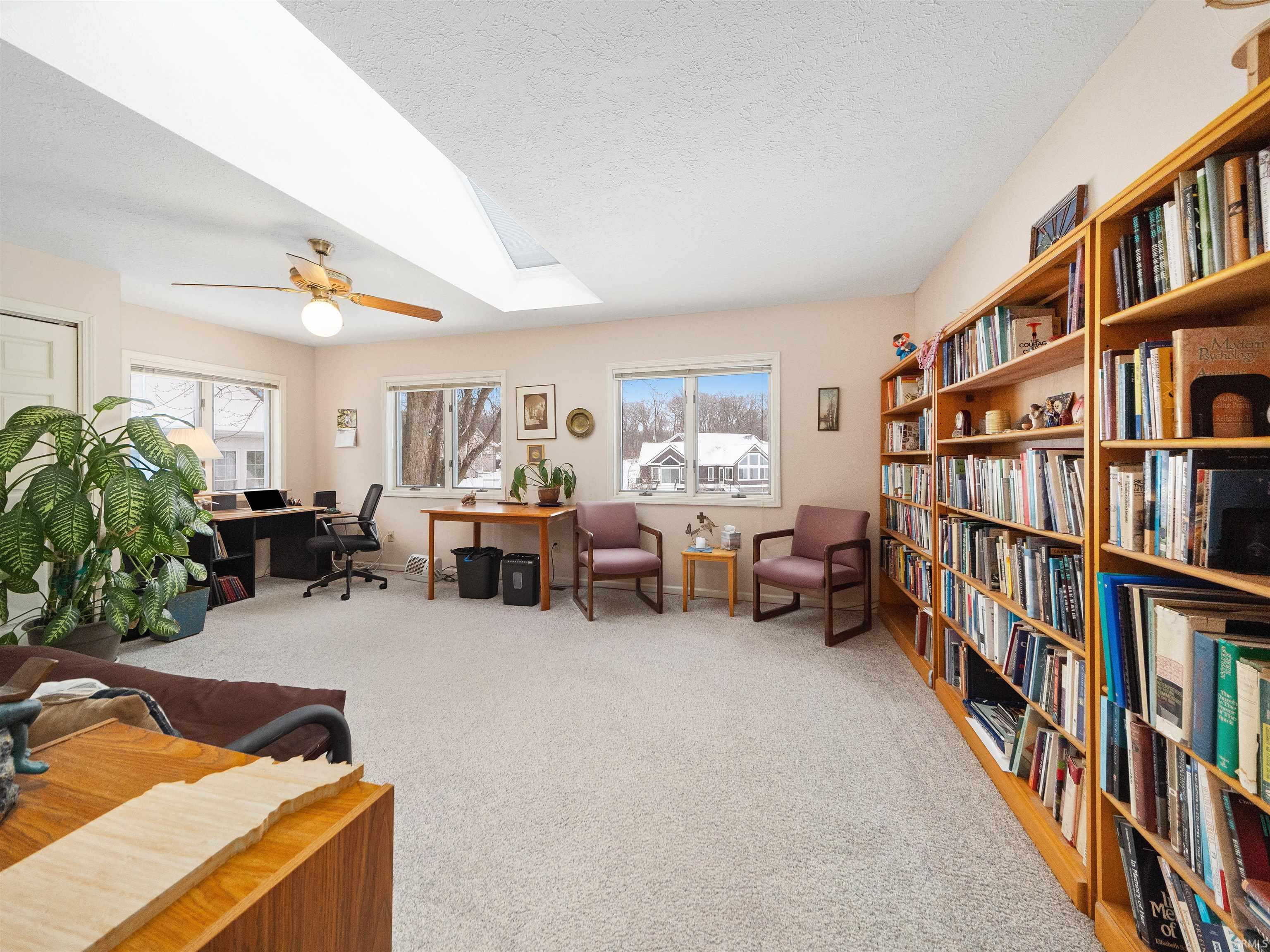 8083 East North Road Syracuse, IN 46567 - Photo 25 of 36 Gallery Image 25
