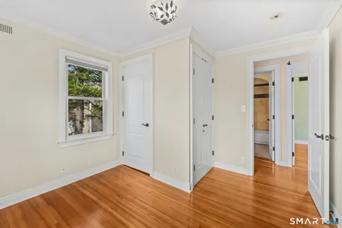 $650,000 | 125 Oaklawn Avenue, Stamford, CT 06905