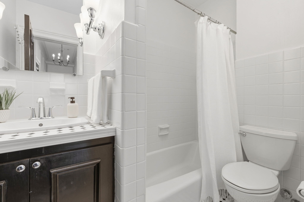 1514 Beacon Street, Unit 46 Brookline, MA 02446 - Photo 16 of 23