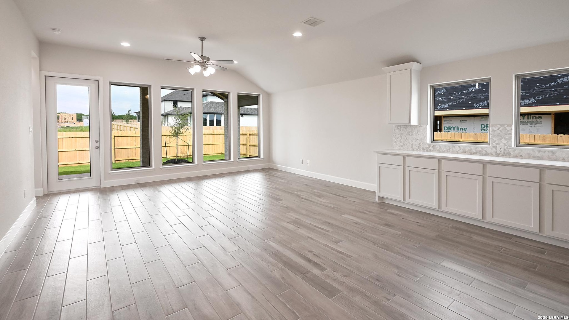 4105 Ashbrook Marion, TX 78124 - Photo 12 of 28