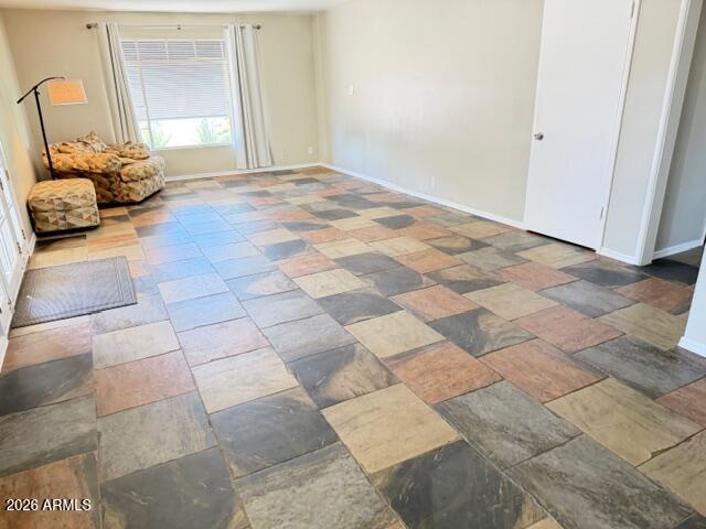 4237 North 34th Place Phoenix, AZ 85018 - Photo 5 of 9 IMG_8540