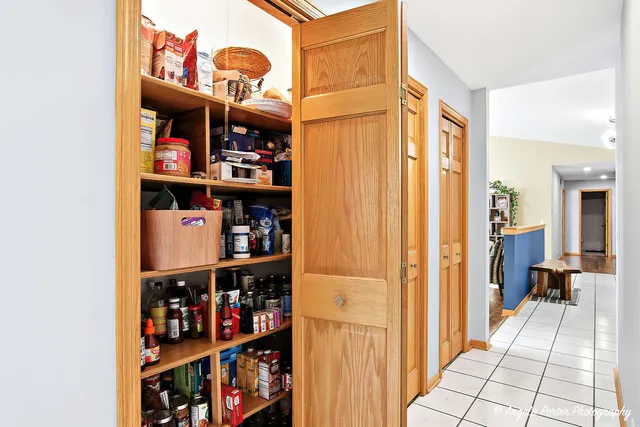 $374,500 | 23209 Cals Court, Harvard, IL 60033