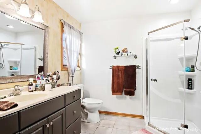 $374,500 | 23209 Cals Court, Harvard, IL 60033