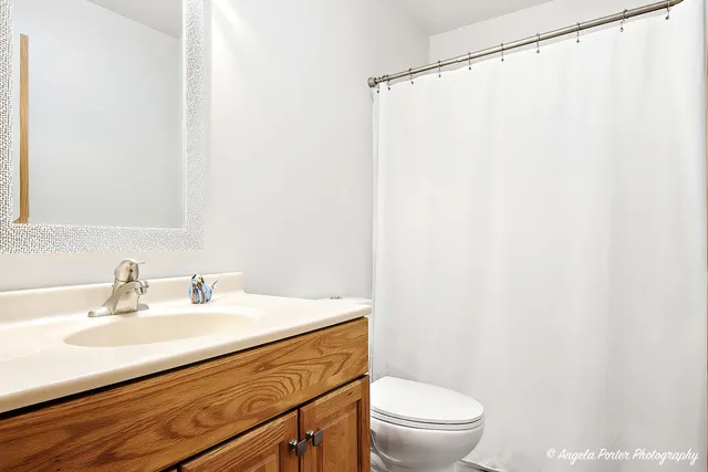 $374,500 | 23209 Cals Court, Harvard, IL 60033