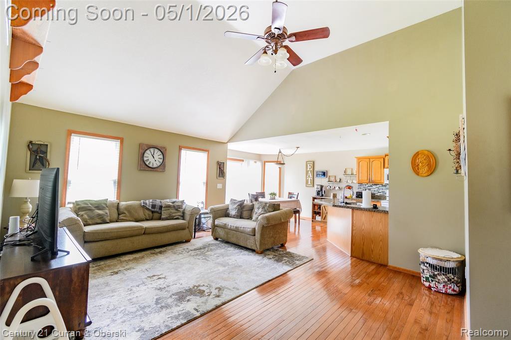 12530 Harris Street Carleton, MI 48117 - Photo 8 of 38