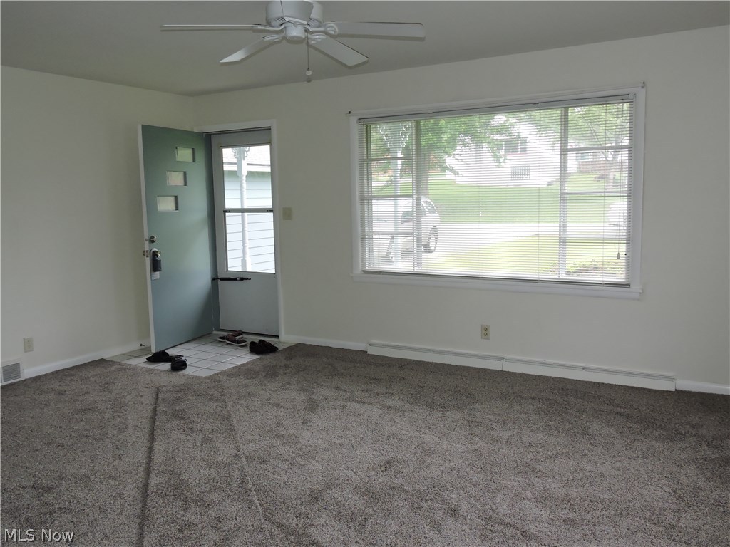 756 Rextur Drive Akron, OH 44319 - Photo 4 of 25 Gallery Image 4