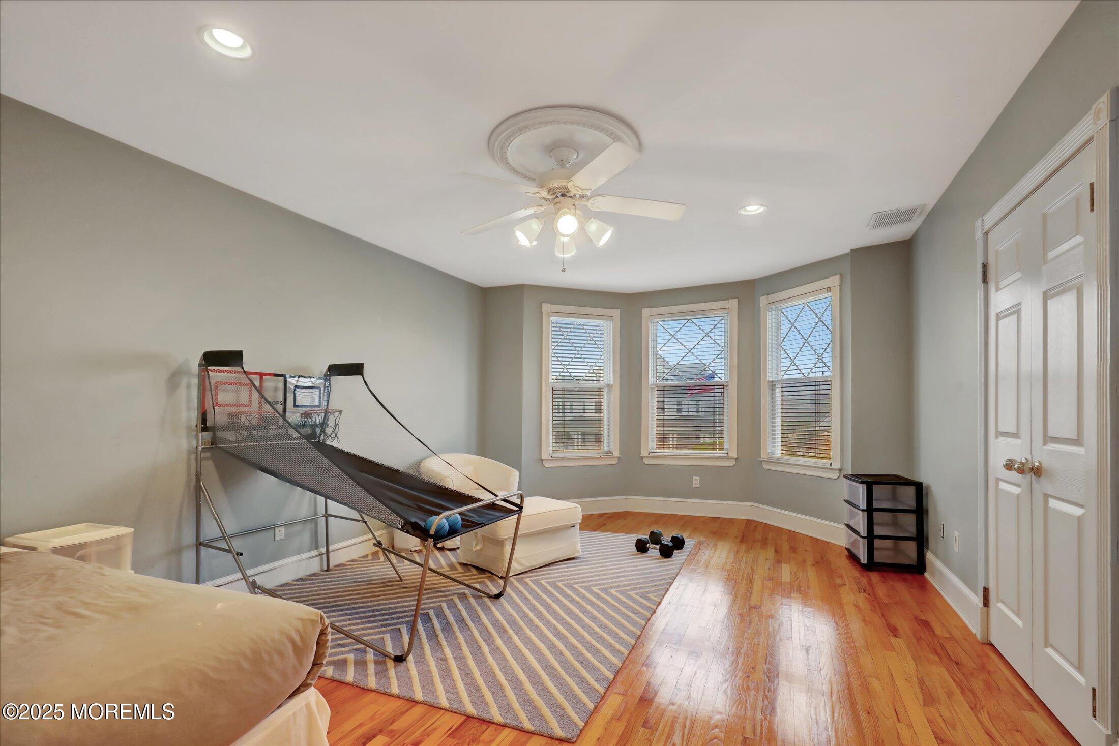 48 Neptune Avenue Deal, NJ 07723 - Photo 3 of 64 33-Bedroom