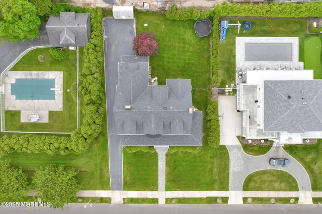 $7,990,000 | 48 Neptune Avenue, Deal, NJ 07723