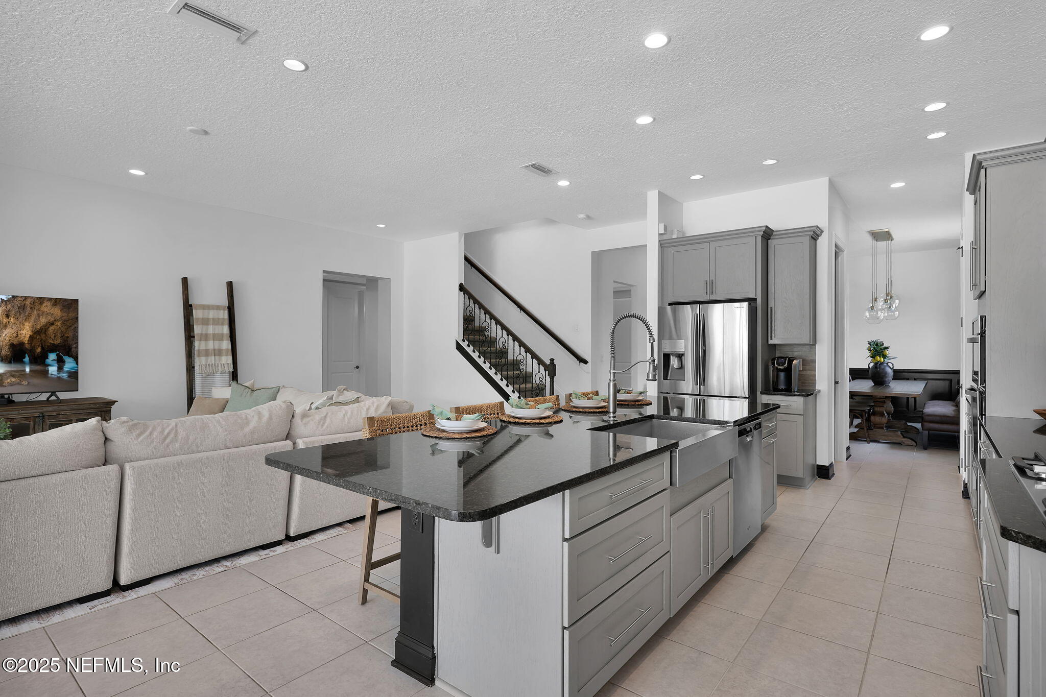 303 Gulfstream Way Ponte Vedra, FL 32081 - Photo 31 of 120 Kitchen Island