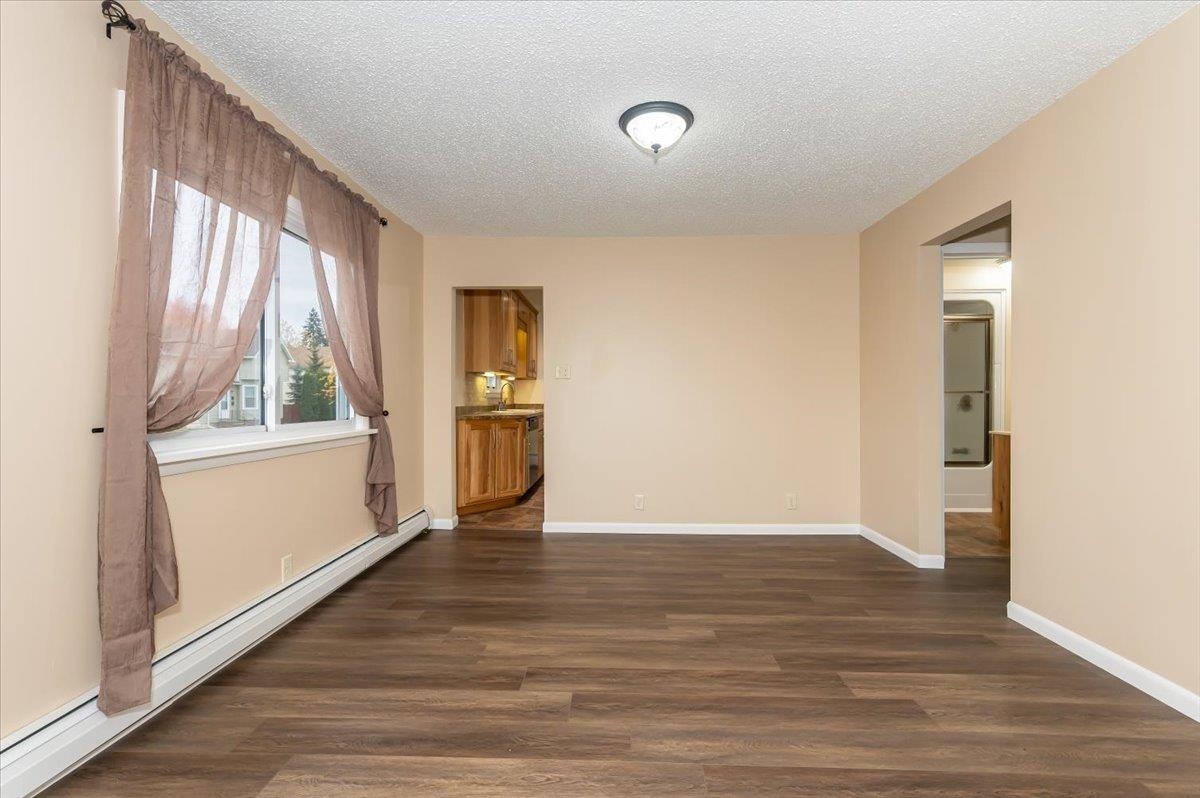 902 Winter Street Superior, WI 54880 - Photo 11 of 25