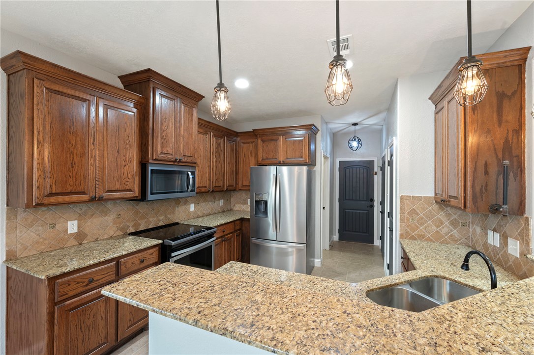 3304 Keefer Loop College Station, TX 77845 - Photo 6 of 21