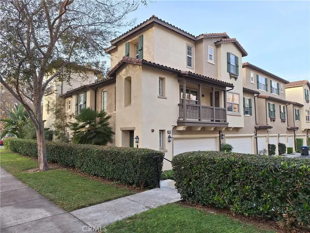 $3,600 | 19 Perennial, Irvine, CA 92603