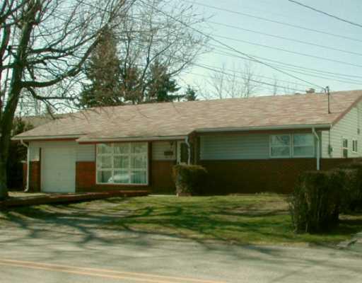 924 5 Pines Road North Huntingdon, PA 15642 - Photo 1 of 4 Exterior Front.