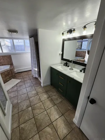 $635,500 | 6 Dartmouth Drive, Shelton, CT 06484